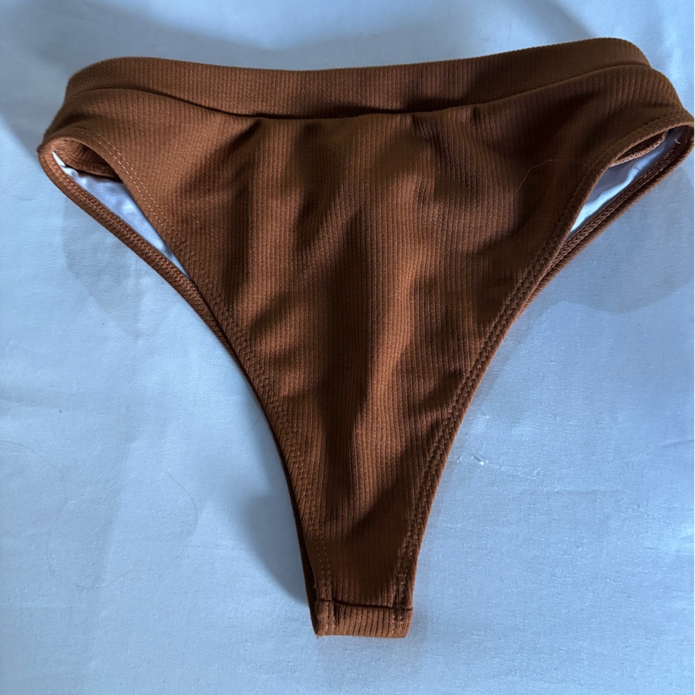 Brown Ribbed Bikini Bottom - Picture 2 of 3